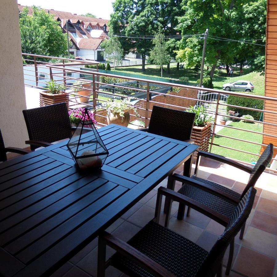 Silent Apartmanhaz Harkany Bagian luar foto